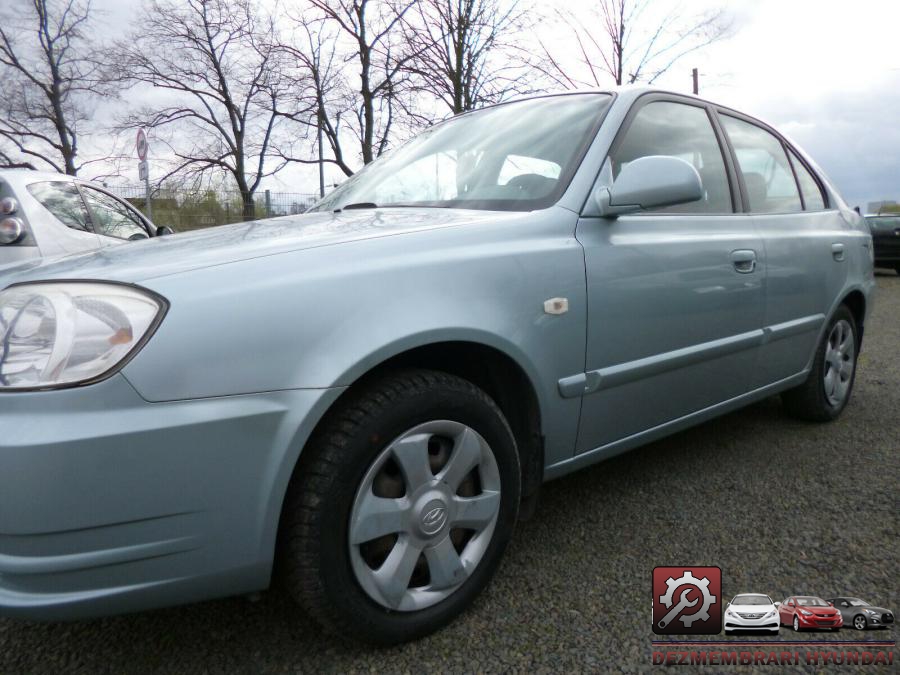 Airbaguri hyundai accent 2006