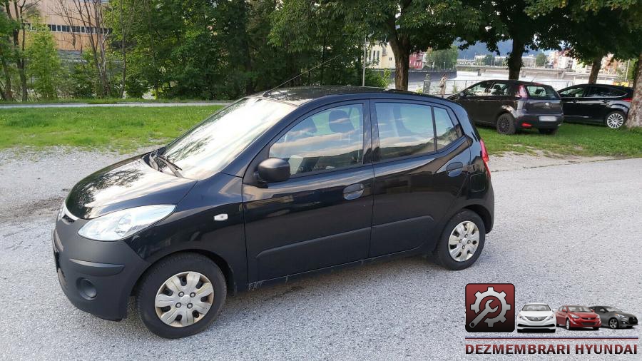 Aripa spate hyundai i10 2010