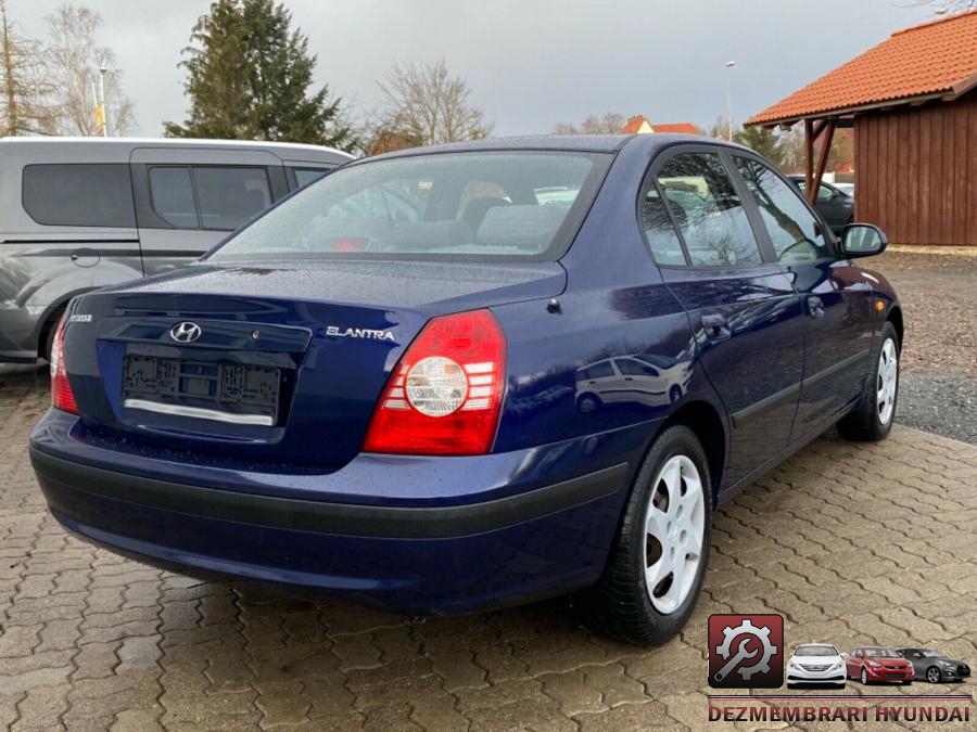 Plansa bord hyundai elantra 2005